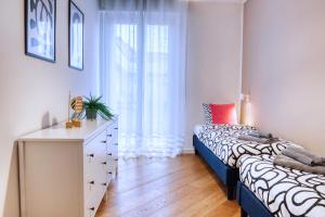 BEST STADIUM STAY- central, quiet, easy parking