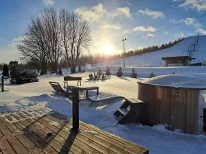 图哈玛旅馆 - 卡斯姆