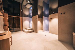 Swiss Alpine Hotel Allalin