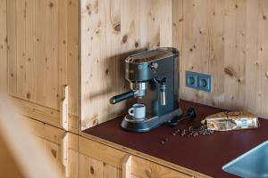 HONAY HOUSE with a stunning view of MOUNTAINS