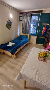 Apartment With Garden