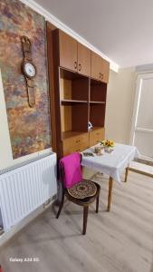 Apartment With Garden