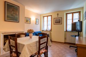 Suite Carla cozy apartment in Petrasanta center