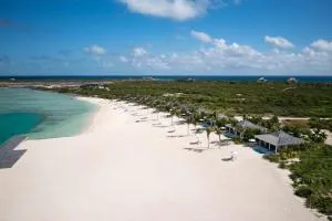 Ambergris Cay Private Island All Inclusive - PLS Island Hopper Flight Included - جزيرة غراند تورك