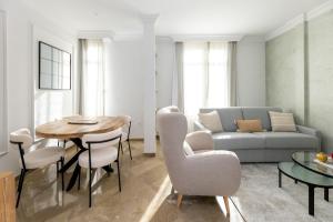 Apartamento con vistas en Gran Vía de Granada Luxury Suites