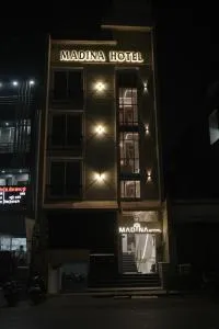 Madina Hotel - Chaukhandi