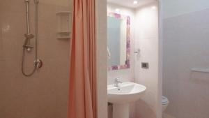 Camera Matrimoniale con Bagno Privato