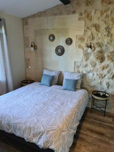 Maisons de vacances Gite au coeur des vignes, jacuzzi et sauna prives : photos des chambres