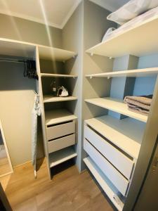 Departamento nuevo a pasos del metro - Santa Lucia