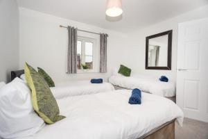 Doultons House Sleeps 5 in 2 Bedrooms Wifi Parking
