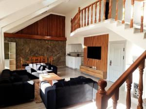 Full House at the heart of downtown Bole - Villas, Addis Ababa