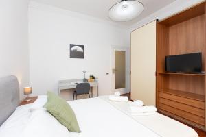 Faleria Second by Rental in Rome