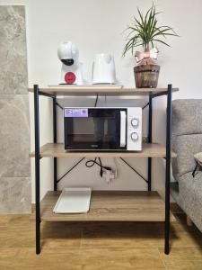 Bijeg u mir, Dvosobni apartman