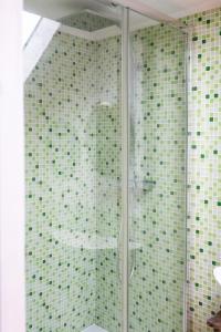 Maisons de vacances La Maison Bleue, terrasses et vue panoramique mer : photos des chambres