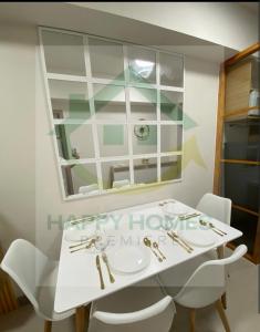 Happy Sunshine at S Residences