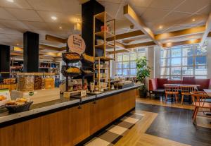 Hotels B&B HOTEL Lille Roubaix Centre Grand-Place : photos des chambres