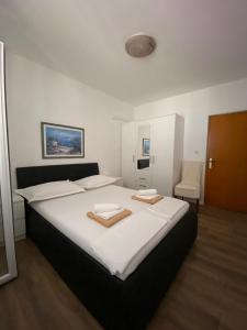 Apartments by the sea Sucuraj, Hvar - 578