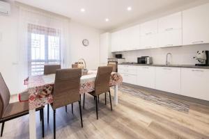 Villa Carola Altavilla Milicia Sicilia con Piscina Privata e Vasca idromassaggio a 5 minuti dal mare