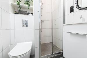 Retro Retreat Apartment Poznań by Rentujemy