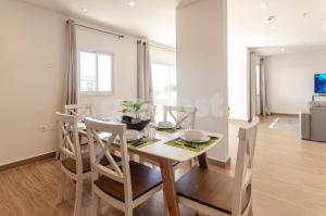 Spacious and elegant 3 bed apt in Villa Morra