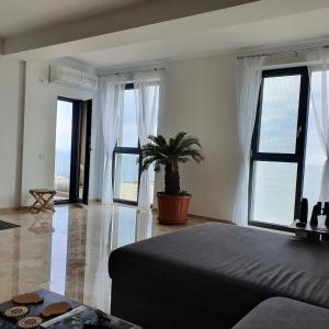 Armonia valurilor ,Beachfront dream