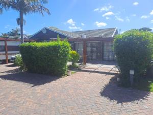 River Apartment in Gated Complex