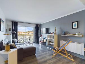 Appartement cosy pour 4, vue sur la Vie