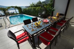 Beachfront Holiday Home MaMi