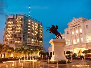 The Palladium Iloilo near Convention Center Studio unit with private balcony City View studio only