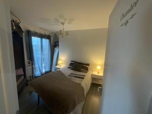 Appartements Ravissant T2, Cl 3 etoiles, 3 pers et 1 enf , 3 lits, parking et patio : photos des chambres