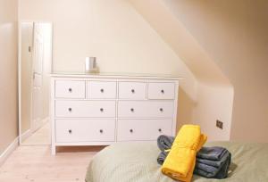 2 bed apartment clan house apartments