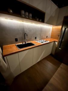 Chalé Rústico com Piscina Aquecida e Hidro