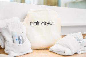 A Wave From It All-Private Pool- Crystal Beach