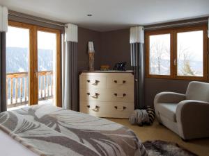 Chalet 5 chambres, Sauna, Bain Norvégien, Wifi, 12 pers. à La Clusaz - FR-1-437-57