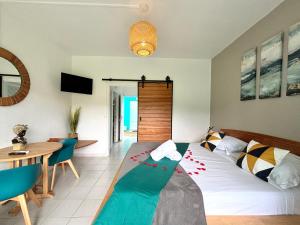 La Perle de l'Hamaca - Pool, Beach - 3hvězdičkové hotely ve městě Grand-Bourg