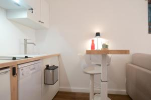 Appartements charmant studio renove port de peche - 2 personnes : photos des chambres