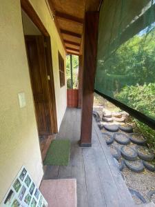 Bonita habitación en acogedora cabaña a tan solo 3 minutos de Sayulita