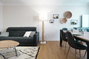 Appartement rénové idéalement situe dans le centre piéton des Sables dOlonne