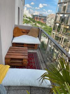 Appartement spacieux et lumineux de 67 m2, 2 balcons