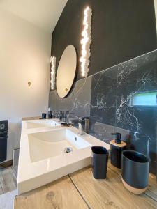 Villas Villa d-excellence vue lac : photos des chambres