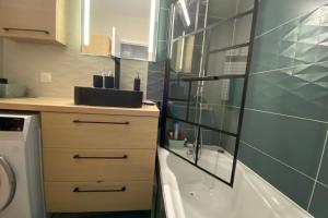 06CO beautiful apartment at the foot of the slopes with balcony