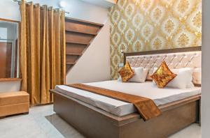 The Heritage Home Kasauli I Pine View Serviced Villa I Best Seller I Vacations I Family Events I Sky Bonfire I Kasauli by Exotic Stays
