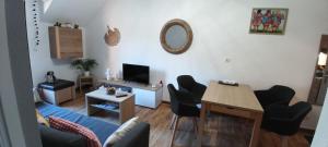 Appartements T2 Calme assure face a la pique les Ramel : Appartement 1 Chambre