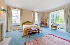 The North Wing of Wroughton Country Retreat