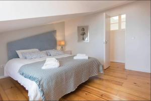 Alfama Best River View