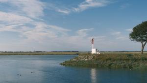 Maisons de vacances Maison Maa , corps de ferme en entier, a 5 min de Saint Valery sur Somme a pieds le long du canal : photos des chambres