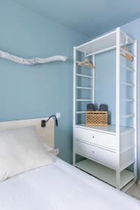 Ocean View 2 Bedrooms Flat Free Parking & Wi-Fi
