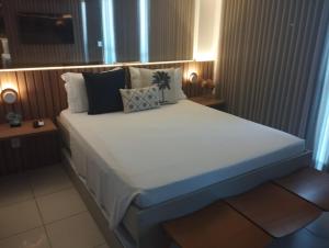 Mana Beach Experience A305