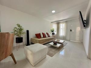 Acogedora casa en zona tranquila