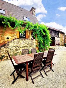 Maisons de vacances Les gites de la Toureille : photos des chambres
